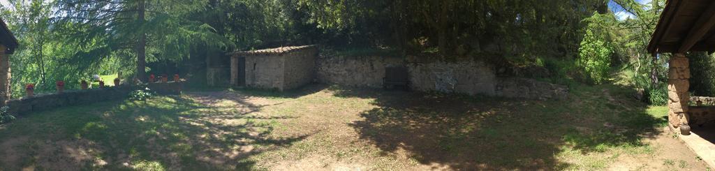 Mas Pardas Santa Pau Exteriér fotografie